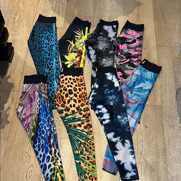 ultracor Pants - Ultracor Multicolor Patterned Leggings size Medium. Ask for bundle pricing.